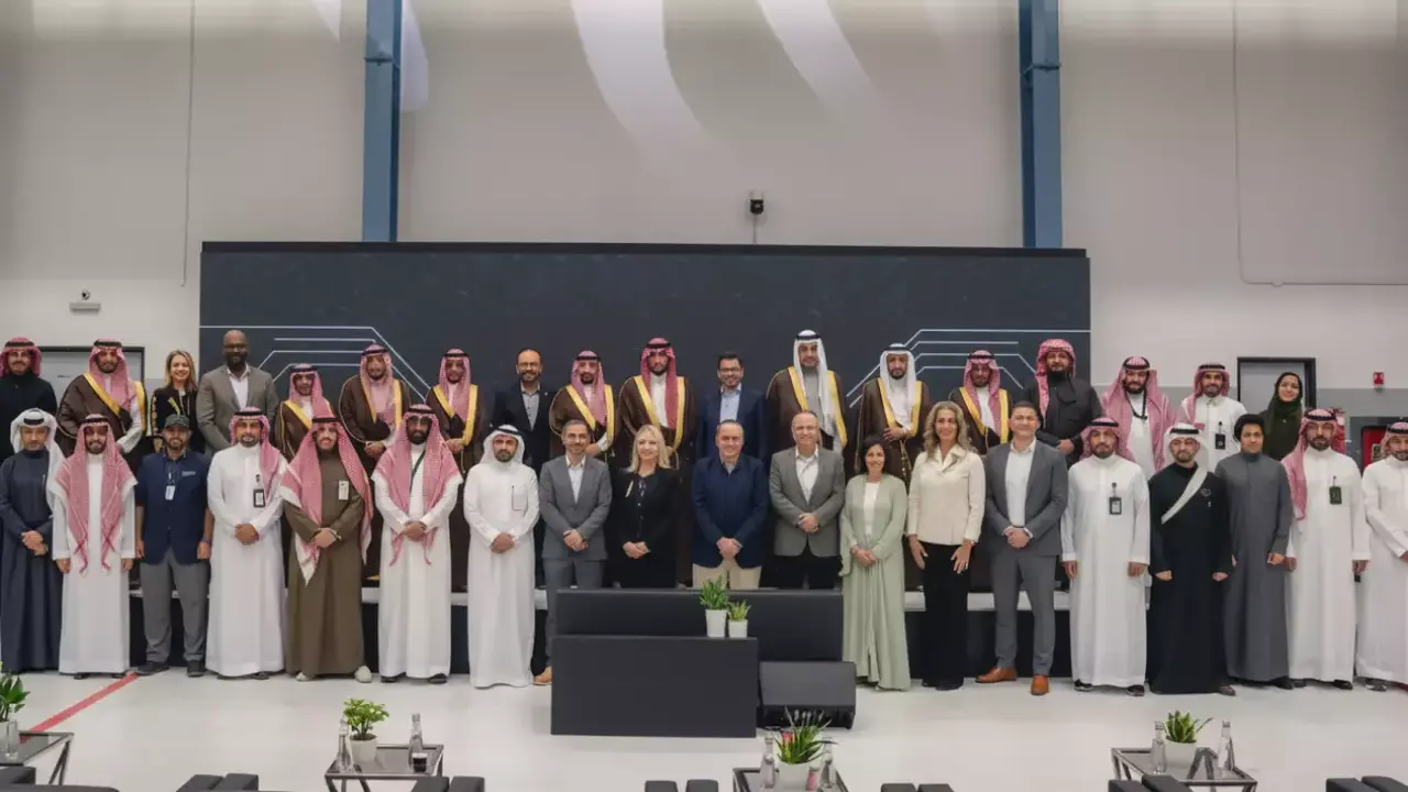 مصنع السيارات الكهربائية الأول في السعودية ينهي هيمنة الصين على السوق بحلول 2028